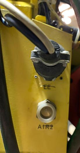 Used FANUC ARCMATE 120iC/10L 6 AXIS CNC MIG WELDING ROBOT WITH R30iA CONTROLLER