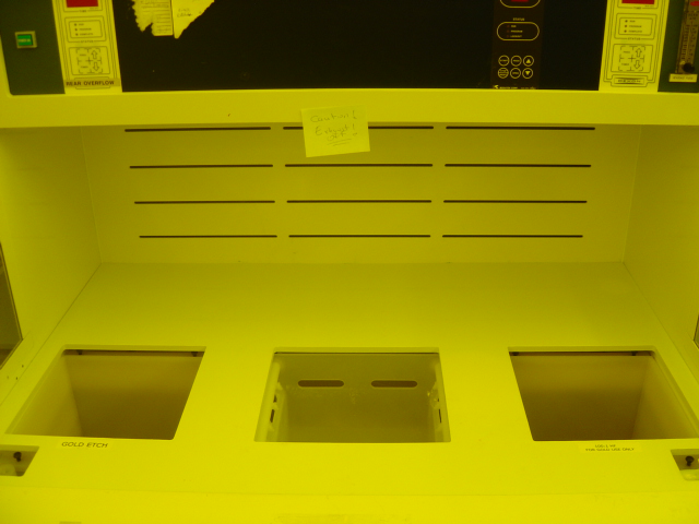 Used Dexon Plastic Au Etch Wet Bench