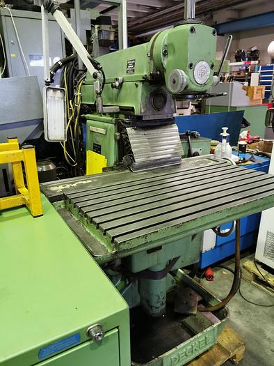 Gebraucht Universalfräsmaschine DECKEL FP 3