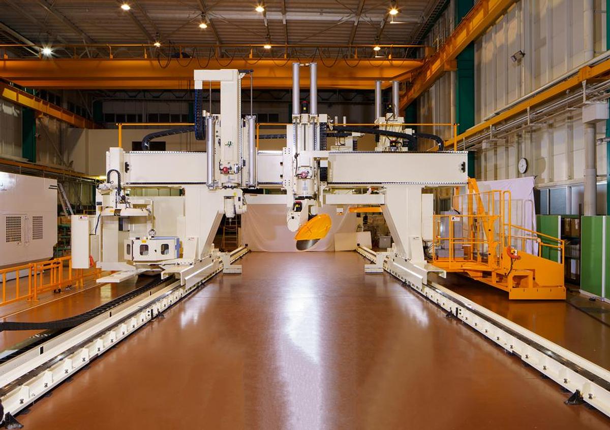 HEIAN Large-Format 5-Axis Series CNC Routers