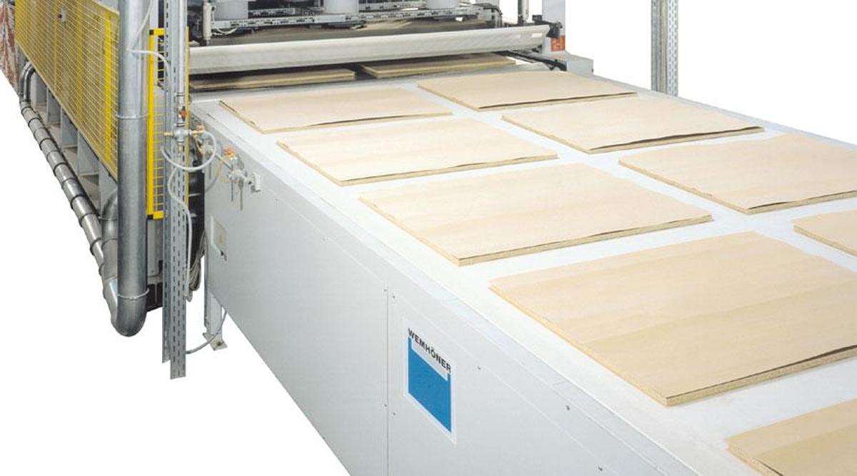 Wemhoner Veneer Throughfeed Press