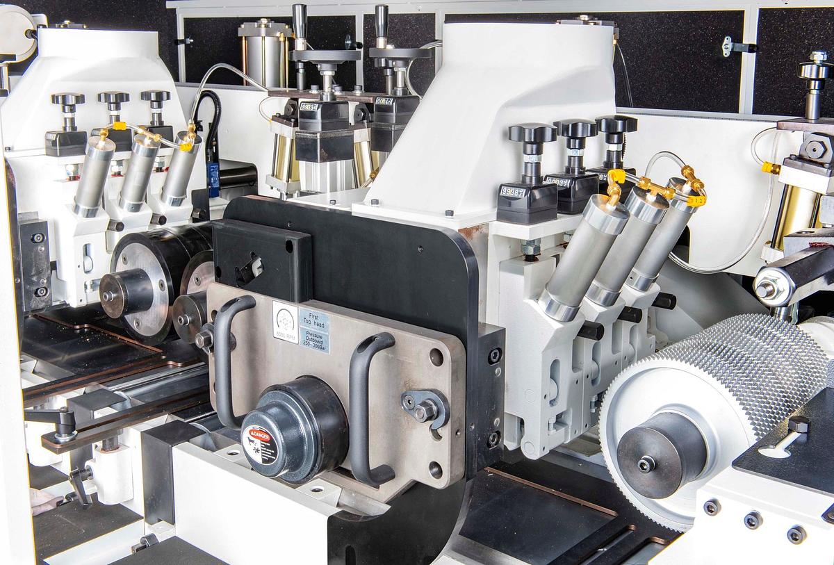 KENTWOOD Moulders – M600 Series