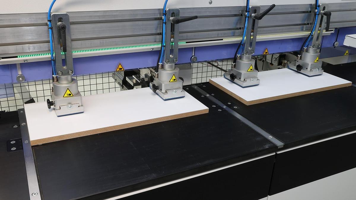 DRILLTEQ D-110 CNC Drilling and Dowel Machine