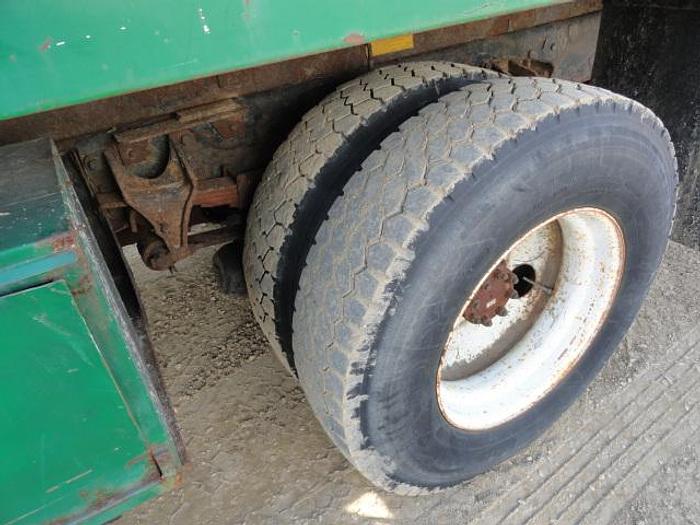 Used 2005 VERSALIFT VO255