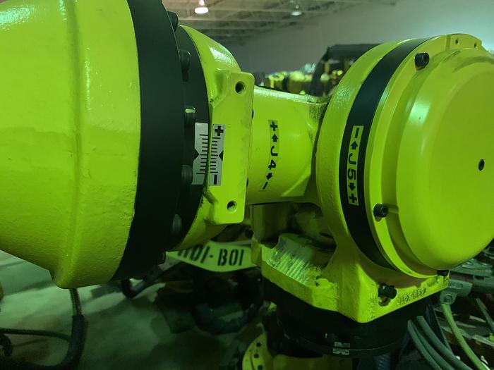 Used FANUC R2000iC/125L 6 AXIS CNC ROBOT WITH R30iB CONTROLLER, IR VISION, 125KG X 3,100 MM H REACH