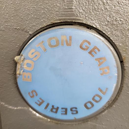Used Boston Gear Worm Gear Speed Reducer 700 Series