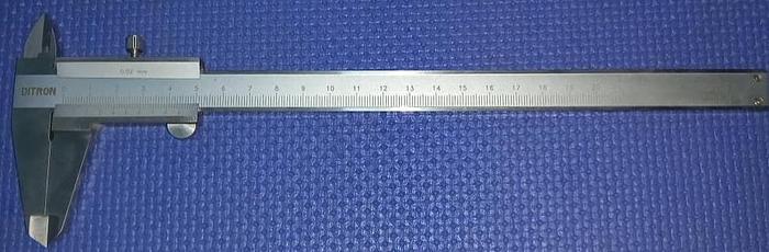 Used Brand New 200mm Venier Calliper