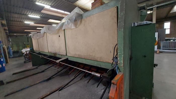 Used Cesoia Gasparini Cutting Machine 6mx10mm