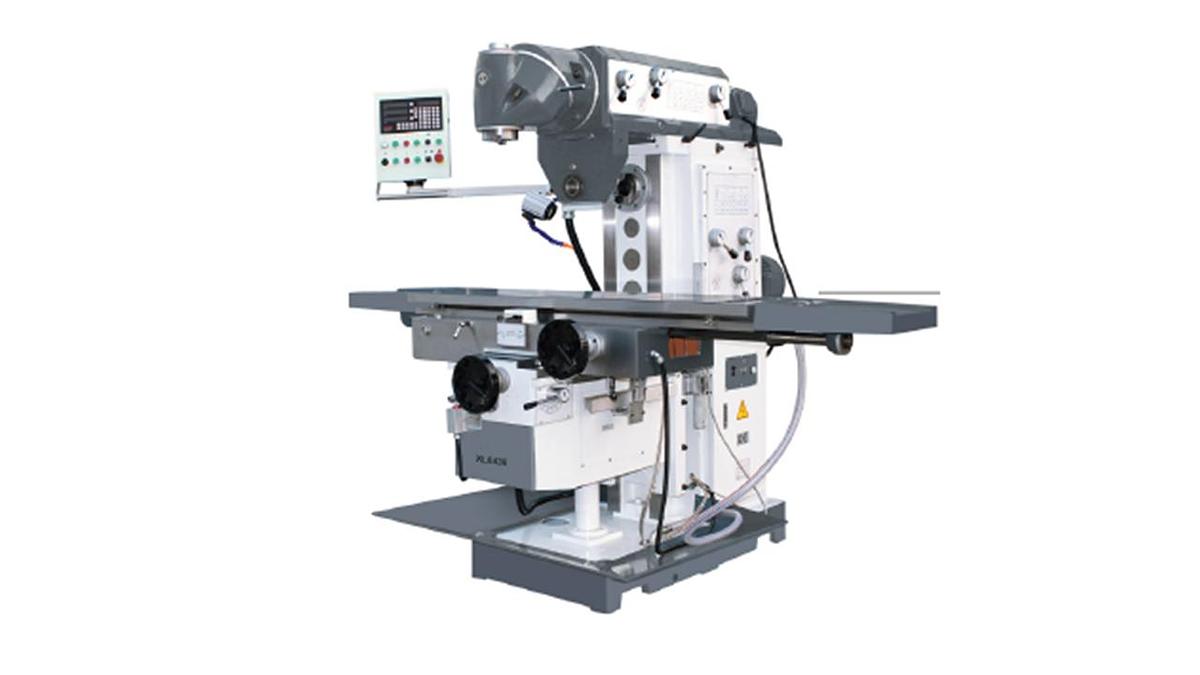 Universal Milling Machine