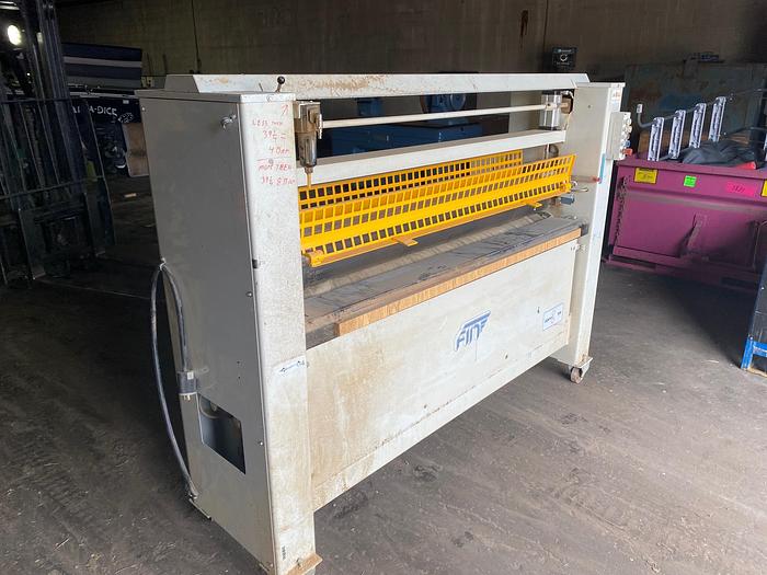 Used 2000 Fin Machine (Italy) SC2R 1600 2-Roll Glue Spreader & CLN 1600 Pinch Roller