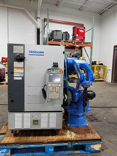 Used Yaskawa Motoman MA1440 Industrial Welding Robot with Motoweld RL350