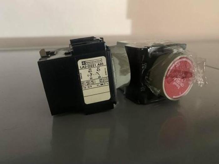 Blok styków zwłocznych LA2-D221 A65