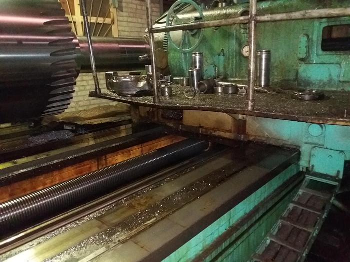 Used 1979 KOLOMNA 5V375 (D1250,M50) Semiautomatic  horizontal gear hobbing for cylindrical wheels