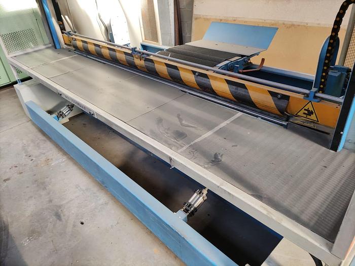 Used Packing machine LA MECCANICA  1999  2000 mm