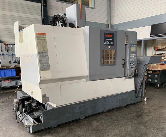 Brugt BRUGT VERTIKALT BEARBEJDNINGSCENTER, FABRIKAT MAZAK, MODEL NEXUS 510C - ÅRGANG 2003