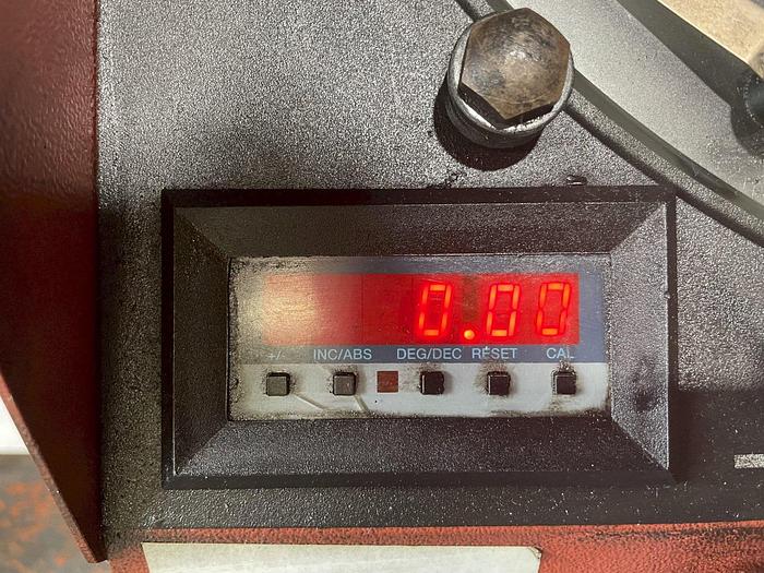 Used Starrett 14" Optical Comparator with Quadra-Chek 2000 Digital Read Out HB350