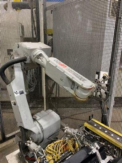 Used Yaskawa Motoman UP20 XRC2001 Complete Robotic Cell