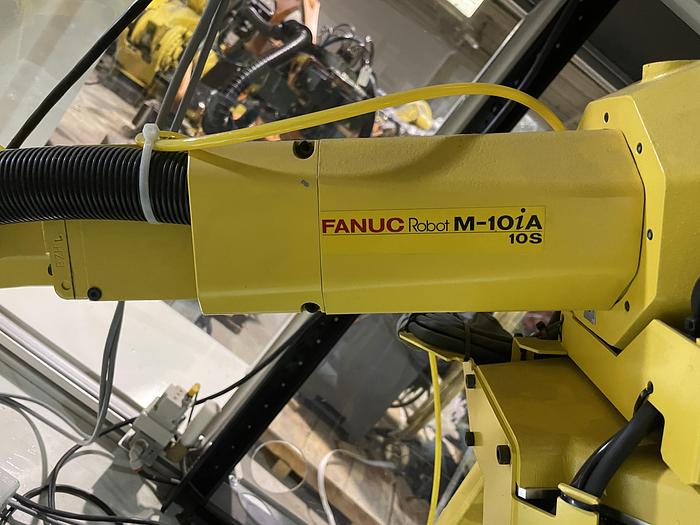 Used FANUC M10iA/10S 10KG X 1098MM H-REACH 6 AXIS ROBOTIC CELL WITH R30iA CONTROLLER