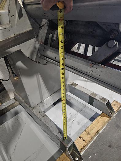 Used Coil Stock Feed Vertical 2500 Lbs Capacity Electronic Clutch 110 V