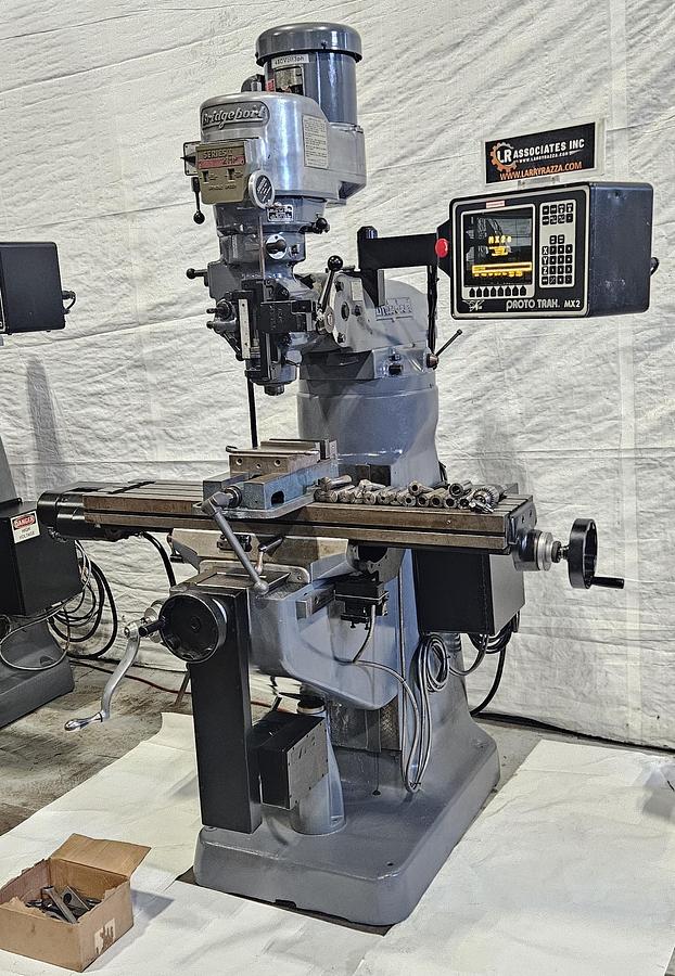 Used BRIDGEPORT SERIES I 2HP VERTICAL MILL – PROTOTRAK MX2 2-AXIS CNC / CONVERSATIONAL CONTROL – POWER FEED – VISE – COLLETS – 480V 3 PHASE – RUNNING