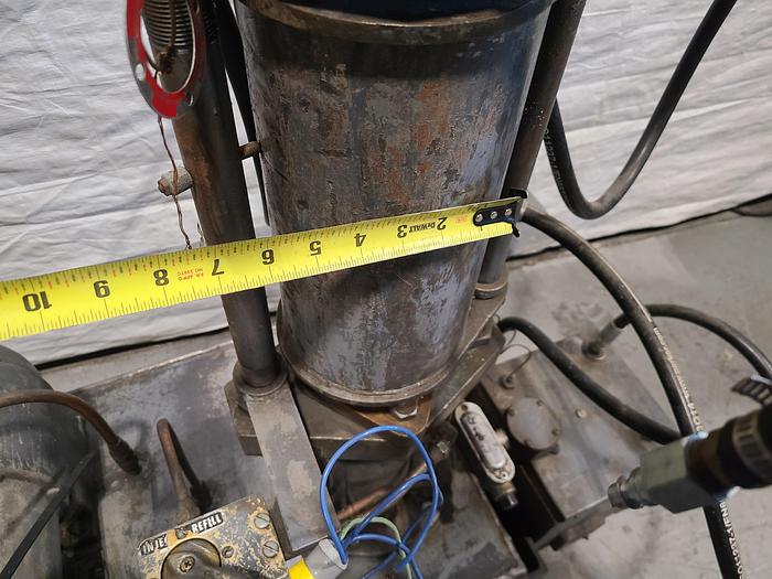 Used Hot Wax Injector Large Volume Wax Injection for Casting Industries