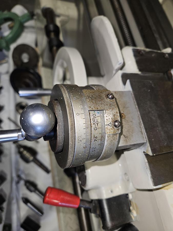 Used VICTOR 1640B ENGINE LATHE – 16" x 40" – 7.5 HP – TOOLING PACKAGE – EXCELLENT CONDITION