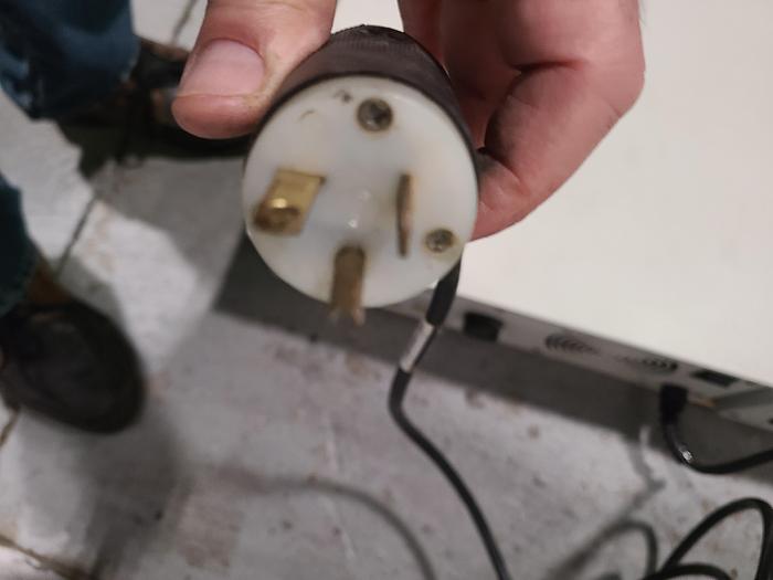 Used Branson Series 8000 25 KHz  Ultrasonic Power Supply 220 Volt