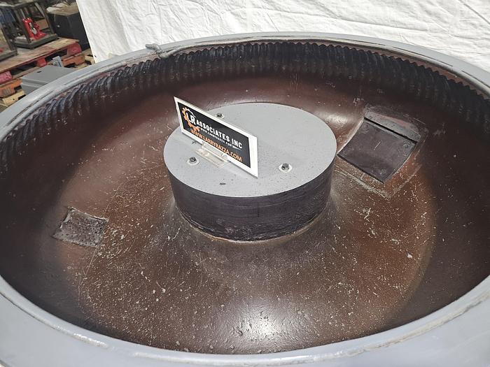 Refurbished Ultramatic 20 Cubic Ft Vibratory Finisher Finishing Machine Automatically Polish Deburr Metal & Plastic 