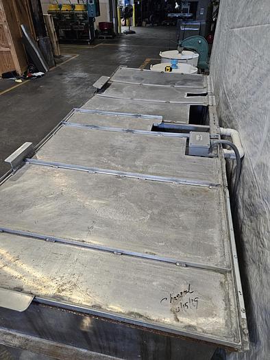 Used Stainless Steel Dipping / Holding Tank 8 Feet long x 36" wide x 36" deep two 4 foot chambers