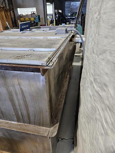 Used Stainless Steel Dipping / Holding Tank 8 Feet long x 36" wide x 36" deep two 4 foot chambers