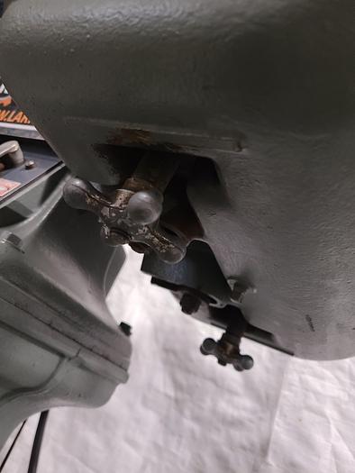 Used Delta Carbide Tool Ball Bearing Grinder