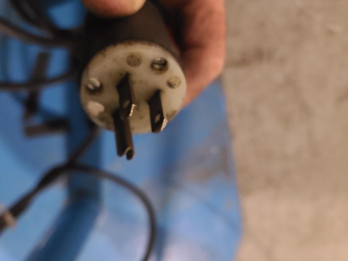 Used 30" Motorized Material Stock Reel 110 Volts