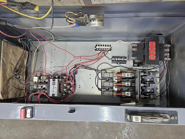 Used Sweco 1.2 Cubic Ft Vibratory Finisher 220V 3 Phase Polish Debur Metal Fast Finishing