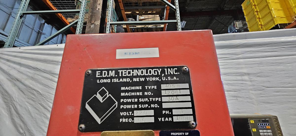 Used EDM TECHNOLOGY OMEGA 405-B SINKER EDM – 30 AMP POWER SUPPLY – MITUTOYO DIGITAL READOUT – MAGNETIC CHUCK – 220V 3 PHASE – 1990