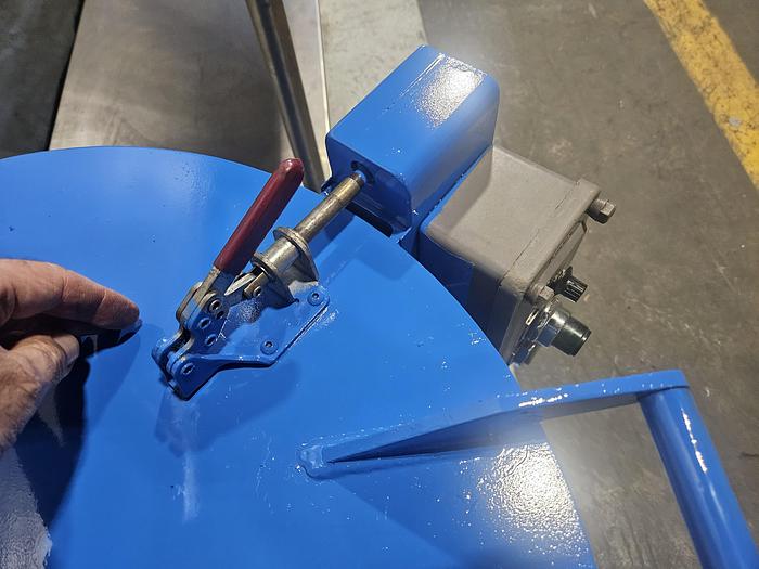 Used Oil Extractor Metal Chip Scrap Spinner with Variable Speed Control & Safety Lock REMOVES OIL