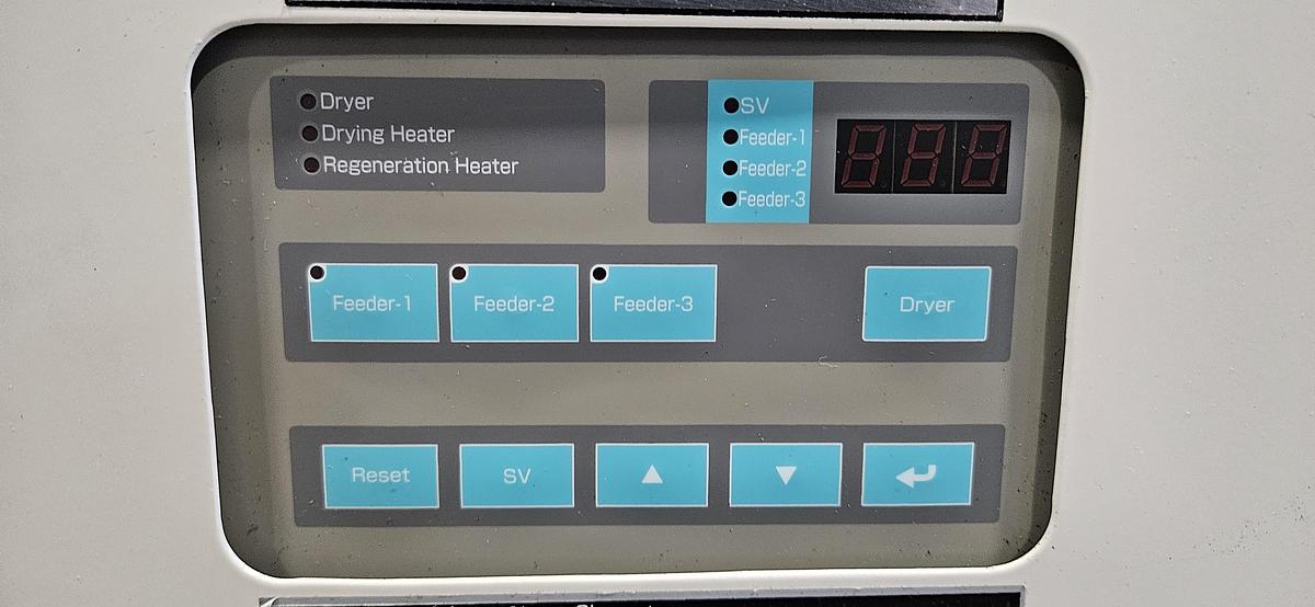 Used MATSUI MJ3-15-U HIGH TEMPERATURE DESICCANT RESIN DRYER – STAINLESS STEEL DRYING HOPPER – HOPPER LOADER – 230V / 3 PHASE – EXCELLENT CONDITION