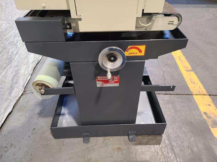 Used Timesavers Model 1111-11-0 Dry or Wet Conveyor 9" Belt Sander Mini Belt Semi Automatic