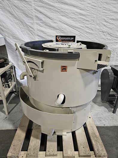 Used Sweco 10 Cubic FT Vibratory Finisher with Automatic Separation Smooth Polish Metal Plastic Fast Pristine! 