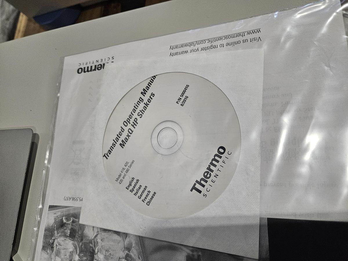 Thermo Scientific MaxQ™ 416 HP High-Performance Orbital Shaker – Model SHKE416HP – 115V – Excellent Condition – Original Packaging