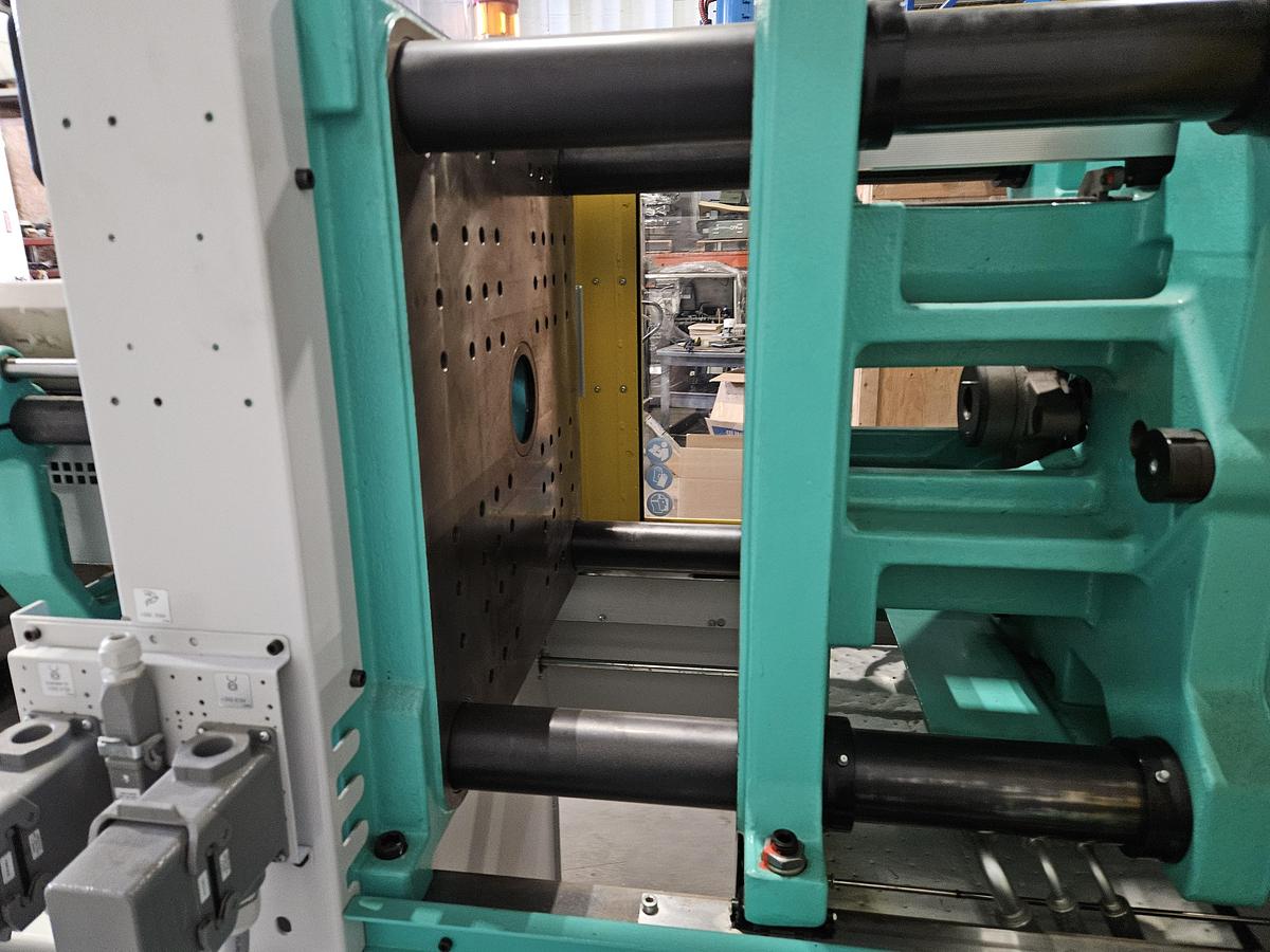 Used 2016 Arburg 470 C 1500-400 Golden Edition 165 Ton 6.5 oz. Allrounder Injection Molding Machine PRISTINE!!!