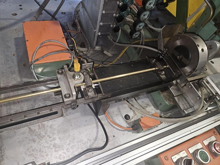 Used Automatic Tube or Rod Cutting Sawing Machine Feed & Cut Continuously cuts length