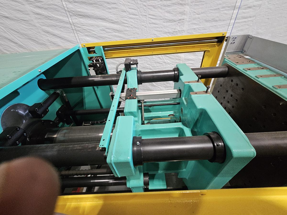 Used 2016 Arburg 470 C 1500-400 Golden Edition 165 Ton 6.5 oz. Allrounder Injection Molding Machine PRISTINE!!!