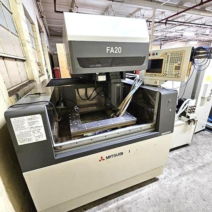 Used MITSUBISHI FA20 CNC WIRE EDM – W21FA-2 – AUTO WIRE THREADING – SUBMERGED MACHINING – U/V TAPER – CHILLER / FILTRATION SYSTEM – COMPLETE MACHINE