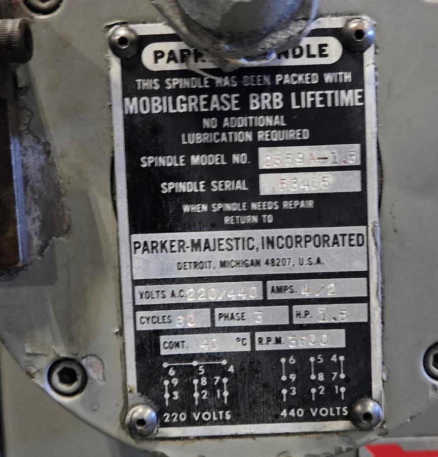 Used PARKER MAJESTIC 6" x 12" MANUAL SURFACE GRINDER – POWER Z-AXIS – DRO – ELECTRIC MAG CHUCK – SINGLE-POINT LUBE – DUAL VOLTAGE – EXCELLENT CONDITION