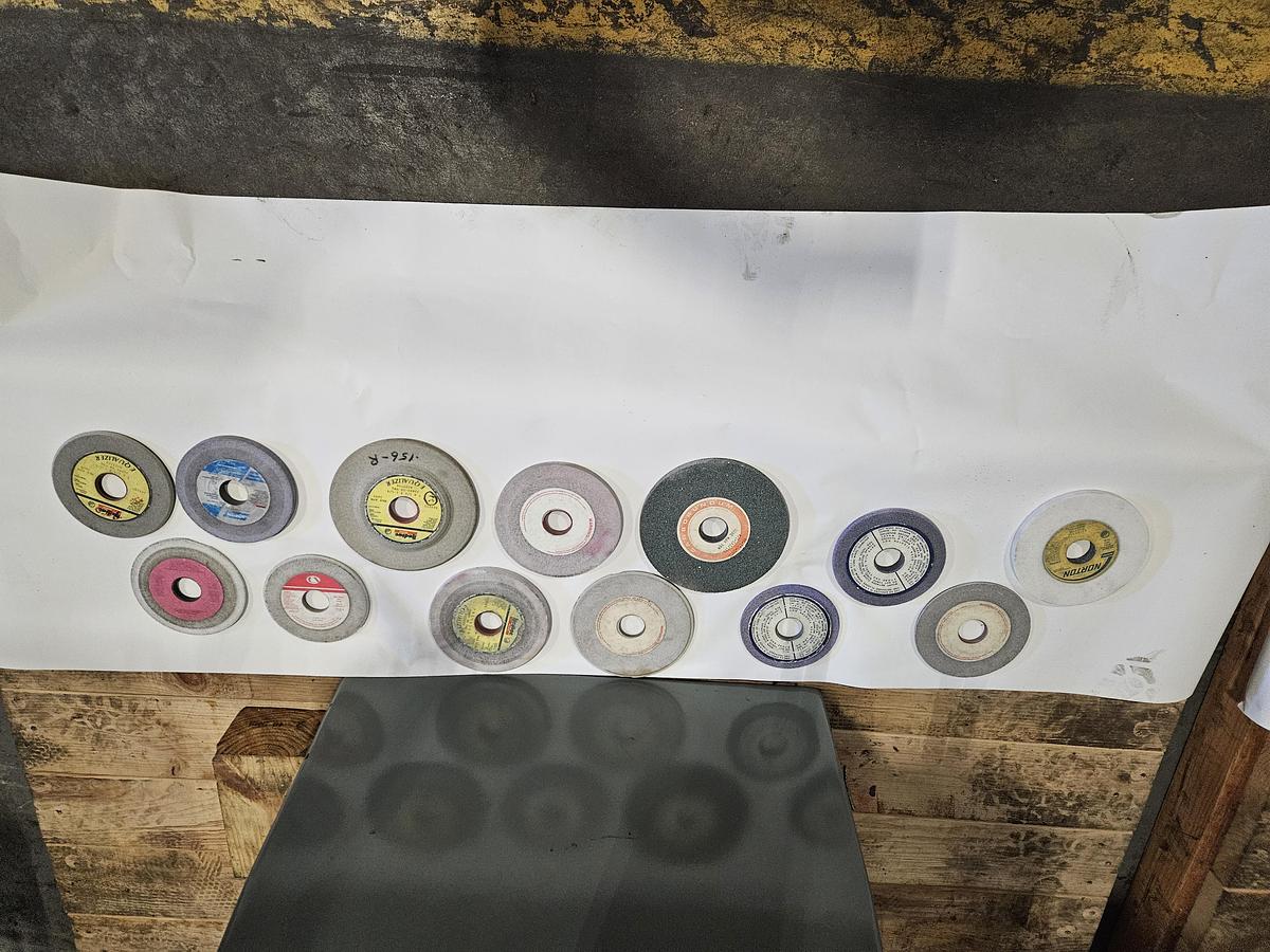 Used MITSUI HIGH-TEC MSG-200MH 6" x 12" MANUAL SURFACE GRINDER – DRO – VFD – WALKER ELECTRIC MAG CHUCK – MICRO-FEED DIALS – EXCELLENT CONDITION