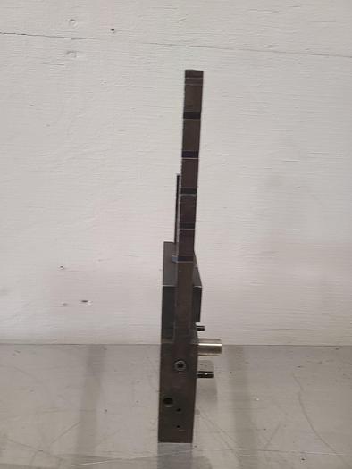 Used Rapid Air Automatic Stock Feed  B2 Stamping Press Flat or Wire Feeder 