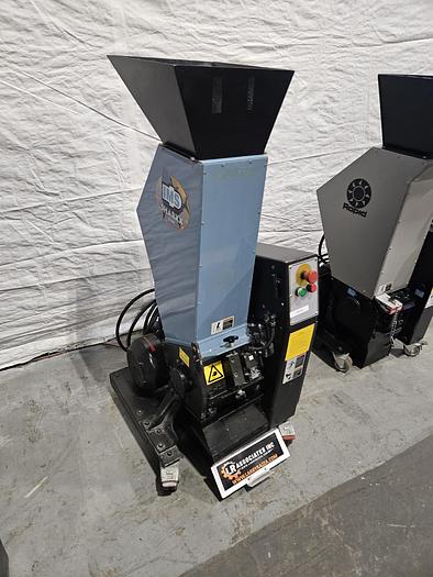 Used Rapid Model 150-21 Plastic Grinder Granulator 6 x 8 inch Throat 3 HP 220V 3Phase Many in stock!!