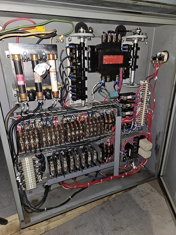 Used Hardinge HC Precision Lathe with Fagor DRO & Loaded with Tooling! – TESTED & in Excellent Condition!