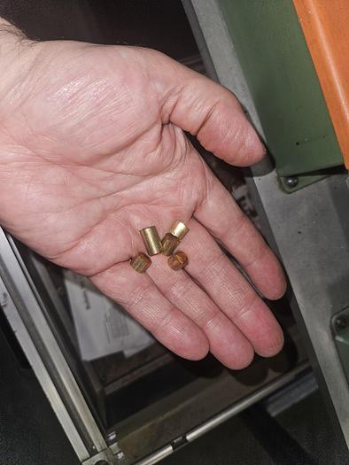 Used Automatic Tube or Rod Cutting Sawing Machine Feed & Cut Continuously cuts length