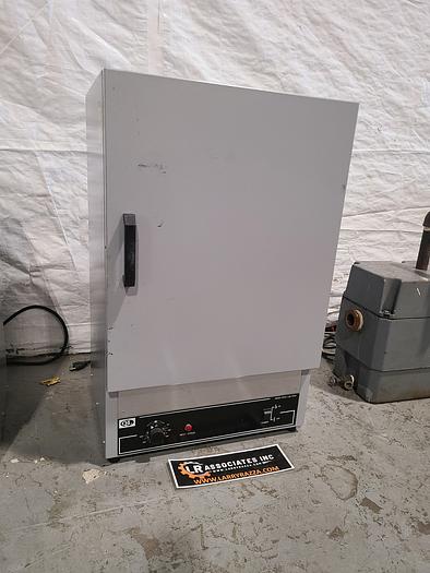 Used Quincy Lab Oven Model 40GC 450 F Max 110 V
